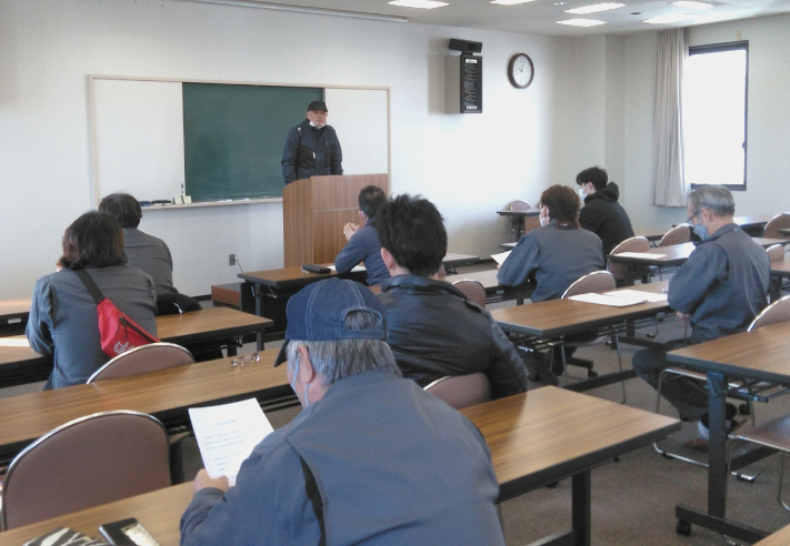 安全会議を開催